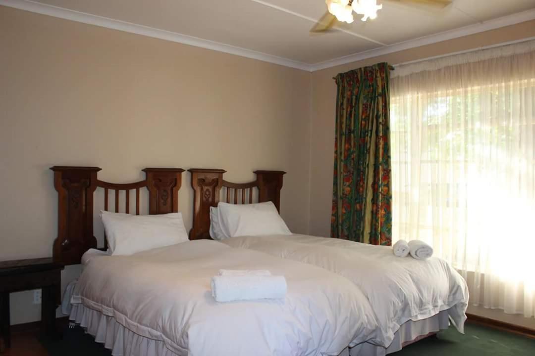 Lord Fraser Guest House Wepener Buitenkant foto